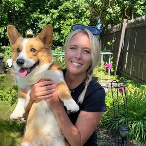 Meet your Posher, Lorrie